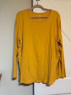 St. John's Bay Mustard Yellow Women's Long Sleeve Tee